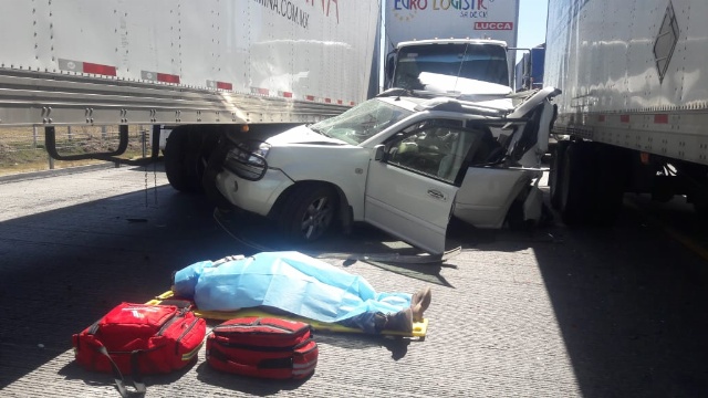 Amozoc, autopista, Puebla-Orizaba, Capufe, Policía Federal, choque, muerto, lesionado, cuerpos de emergencia, Veracruz, tráfico