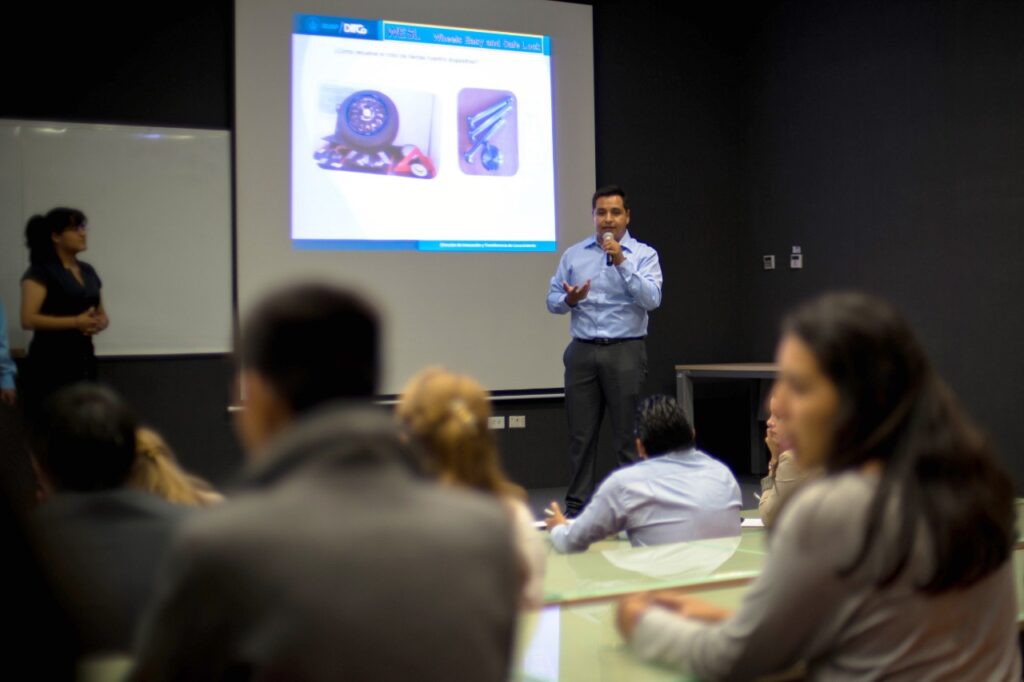 BUAP, ayuntamientos, emprendedores, capacitación