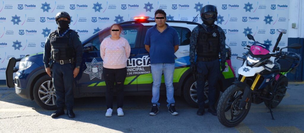La Dora, detenidos, robo a negocio, SSC, Santa Catarina Coatepec