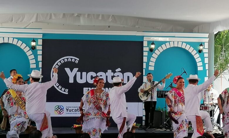 Yucatán Expone, Parque del Carmen, Eduardo Rivera, Sergio Salomón Céspedes, cultura
