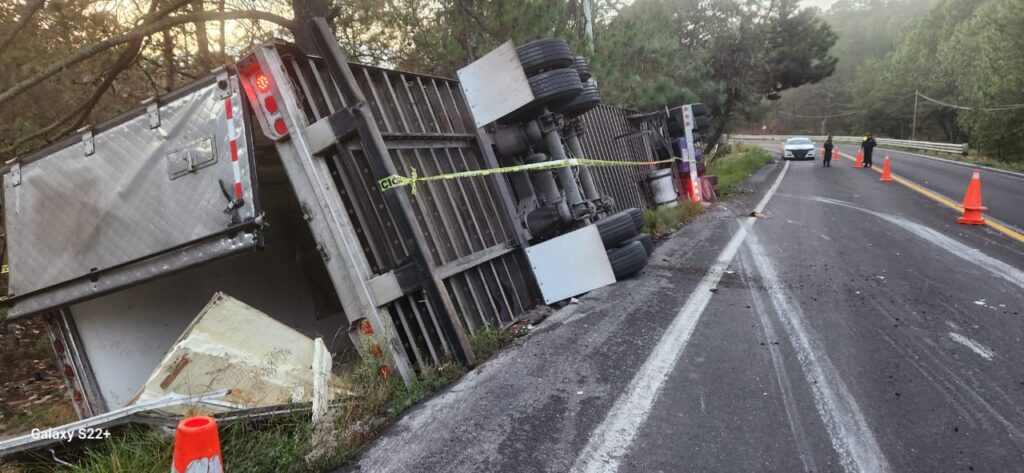 El Seco-Azumbilla, Ciudad Serdán, volcadura, accidente, Guardia Nacional