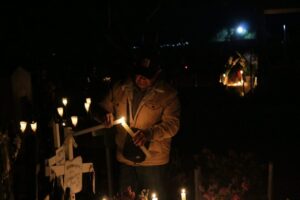 San Juan Ixcaquixtla, San Vicente Coyotepec, Puebla, Día de Muertos, Quema de Cera
