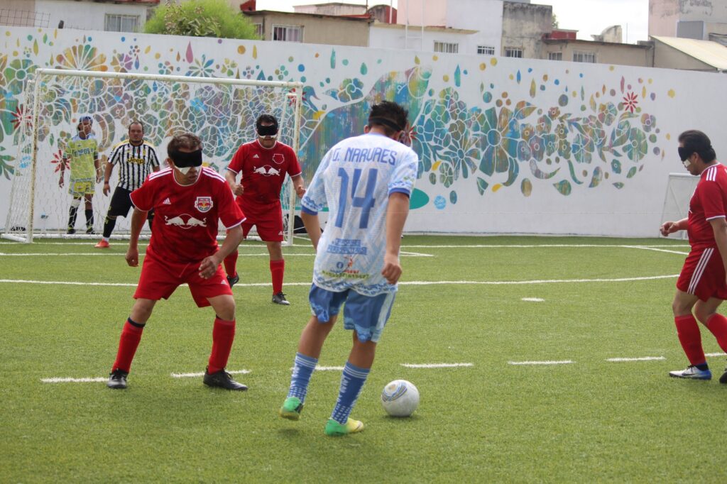 Topos FC, equipo de futbol para ciegos, baja visión, discapacidad visual