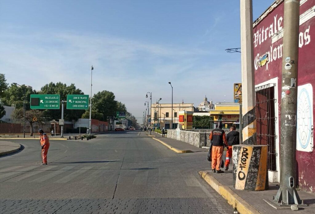 Ayuntamiento de Puebla, caída de ceniza, barrido manual, OOSL