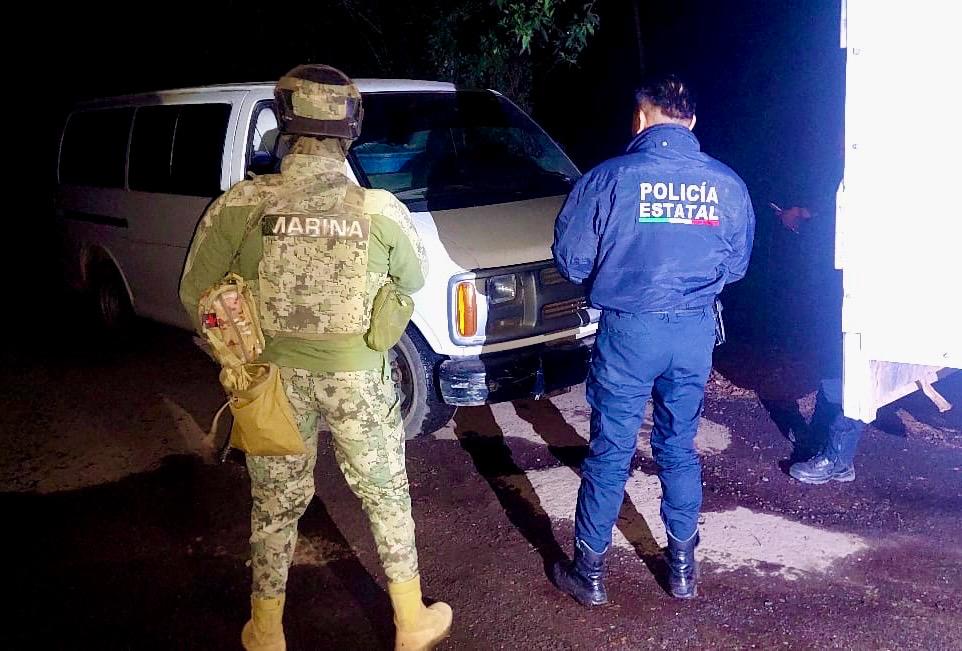 camionetas, abandonadas, huachicol, Policía Estatal, marinos, SSP, Semar, Sierra Norte