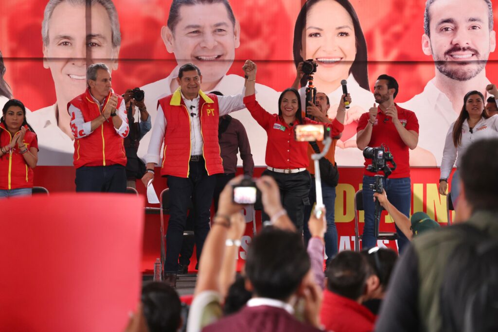 Alejandro Armenta, Sigamos Haciendo Historia, gubernatura de Puebla, Puebla capital