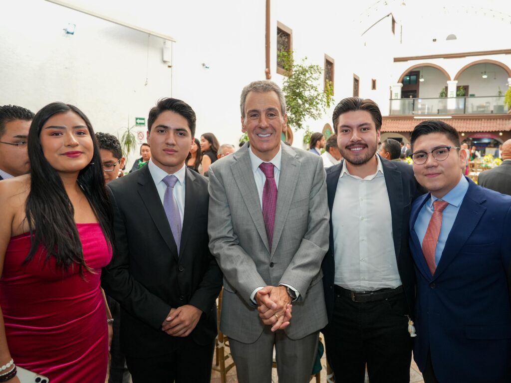 Pepe Chedraui, Sigamos Haciendo Historia, alcaldía de Puebla, Libre de Derecho