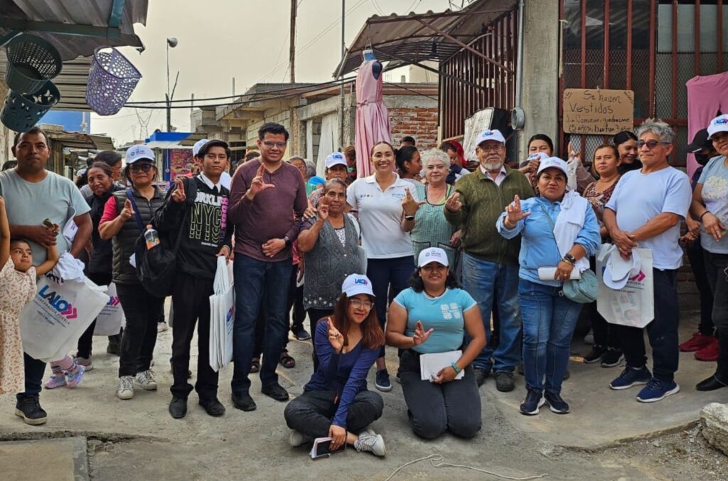 Xóchitl Zárate, diputada local, Distrito 11, comerciantes