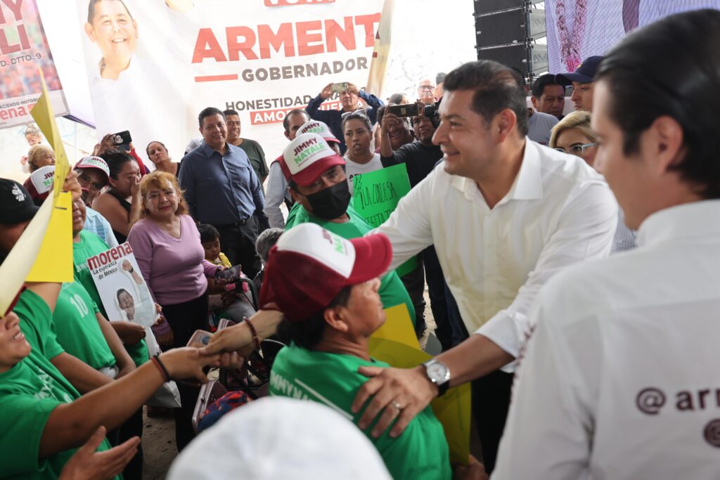 Alejandro Armenta, candidato a la gubernatura de Puebla, Sigamos Haciendo Historia, mujeres, Banco de la Mujer