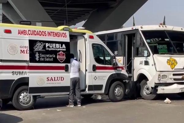 ambulancia, SUMA, choque, traslado de lesionado, arrollado por el tren