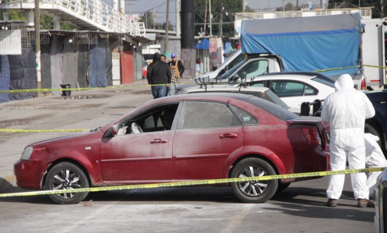 encajuelado, Mercado Hidalgo, incendio, calcinado, Policía Municipal, Protección Civil, peritos, Fiscalía