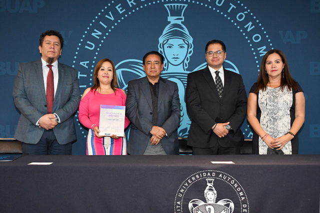 BUAP, Facultad de Ciencias de la Comunicación, Lilia Cedillo, Angélica Mendieta Ramírez