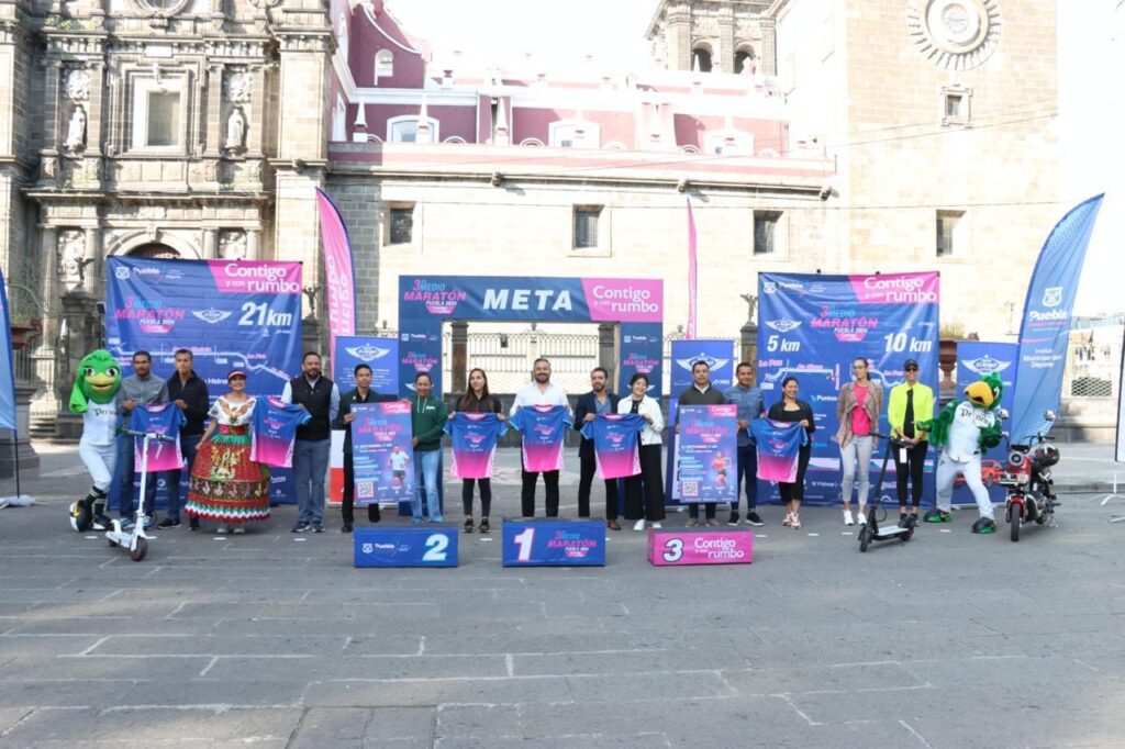 Medio Maratón Ayuntamiento de Puebla, ruta, Adán Domínguez Sánchez, playera oficial