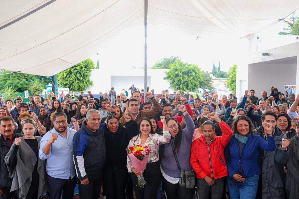 Tonantzin Fernández, San Pedro Cholula, Cuachayotla, Manantiales