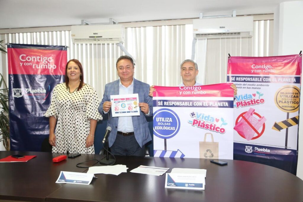 Ayuntamiento de Puebla, campaña +Vida -Plástico, uso de bolsas de plástico, desechables