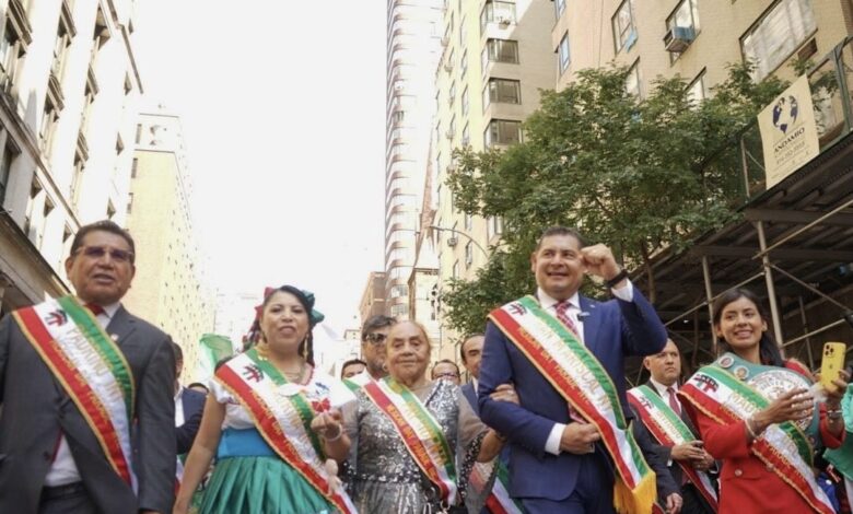 Alejandro Armenta, Nueva York, migrantes, Mexican Day Parade