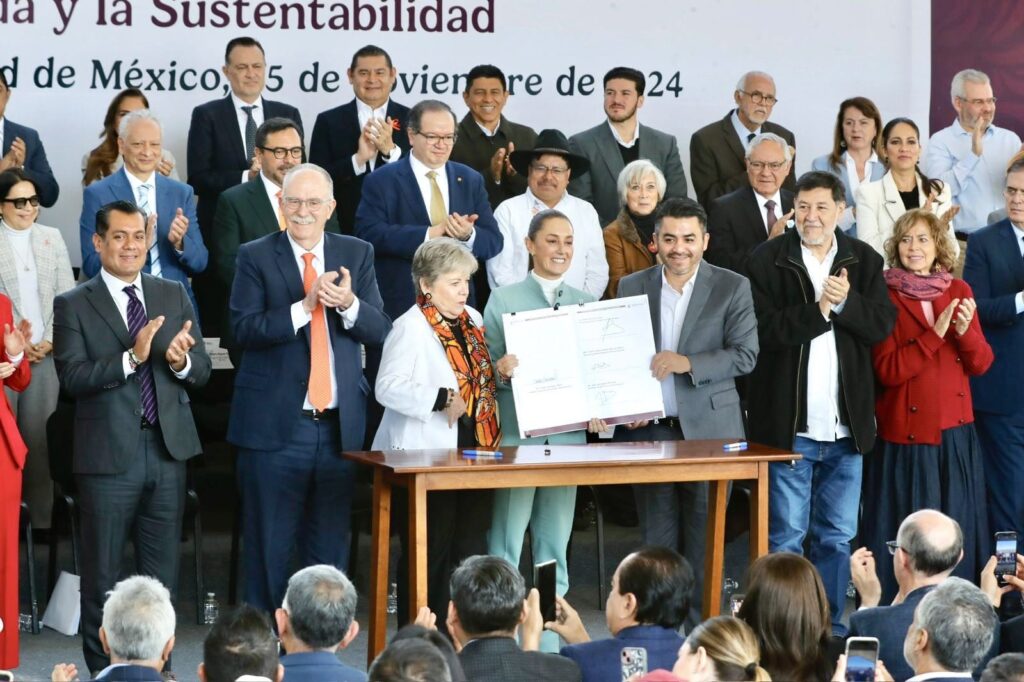 Puebla, derecho humano al agua, río Atoyac, Claudia Sheinbaum