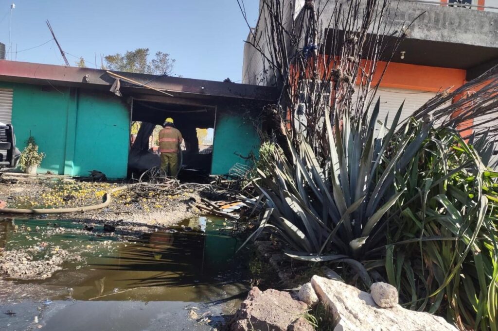 explosión, polvorín, San Miguel Zacaola, Santo Tomás Hueyotlipan, Cruz Roja Tepeaca, Bomberos, SSP