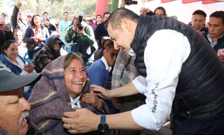 Alejandro Armenta, gobernador, Puebla, programa Invierno Seguro Dormitorio Seguro