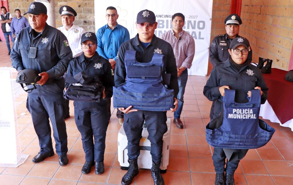 Cuautlancingo, Omar Muñoz, SSCyPC, equipo, motopatrullas, drones, seguridad