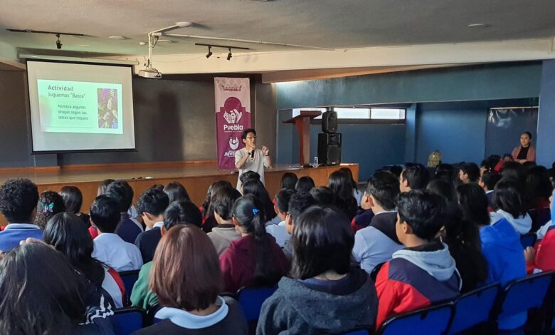 Gobierno de la Ciudad, Instituto de la Juventud, capacitación, adicciones, redes sociales