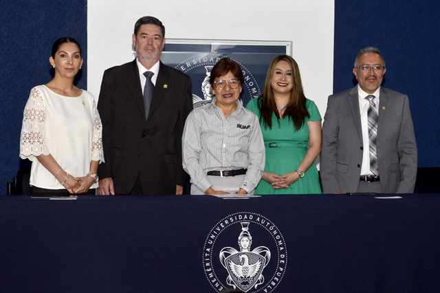 Facultad de Estomatología, BUAP, Lilia Cedillo