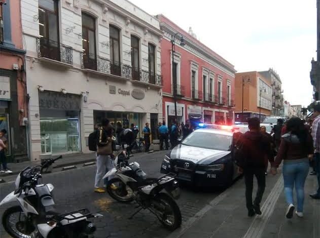 Coppel, Centro Histórico, asalto, robo de telefonía celular, Policía Municipal, Policía Estatal