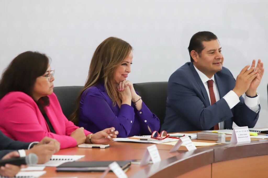 Gobierno de Puebla, SIPPINA, humanismo mexicano, Alejandro Armenta