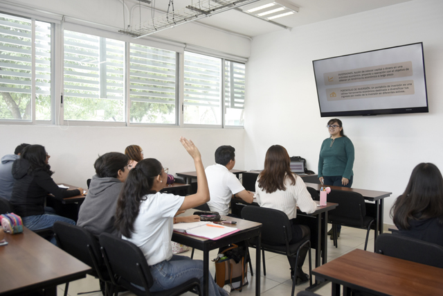 BUAP, docentes hora clase, bono anual
