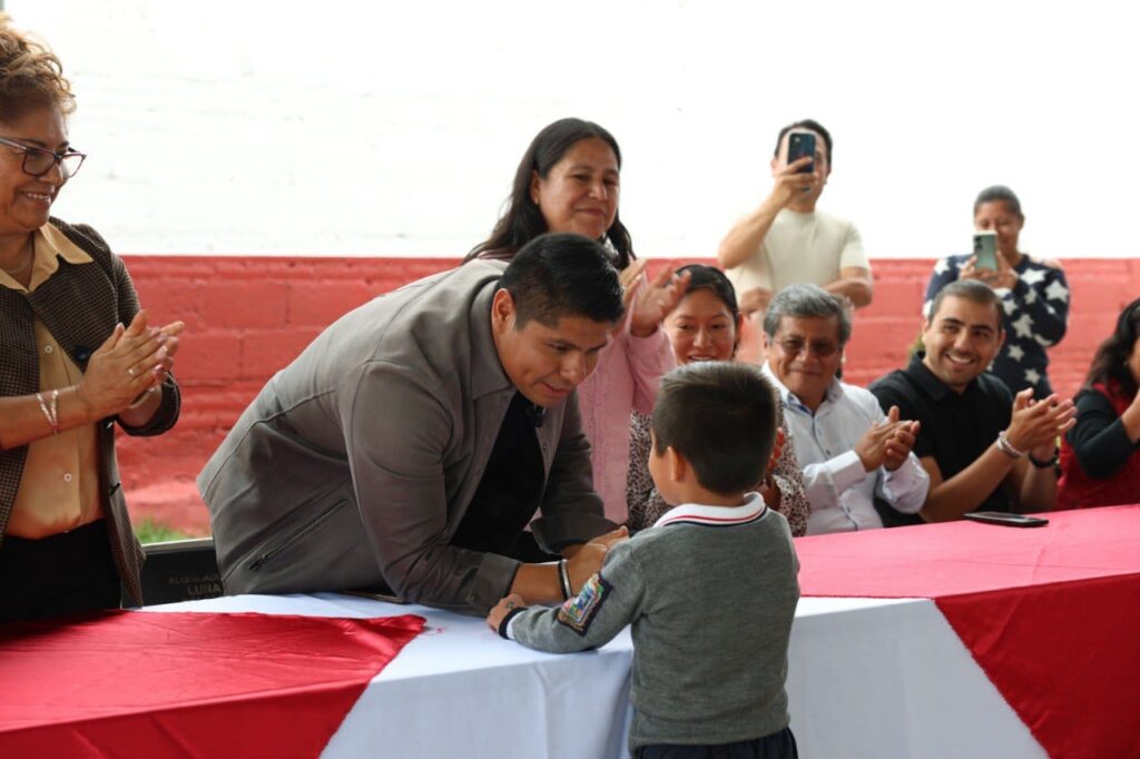 Omar Muñoz, Cuautlancingo, obras, CAIC, Almecatla