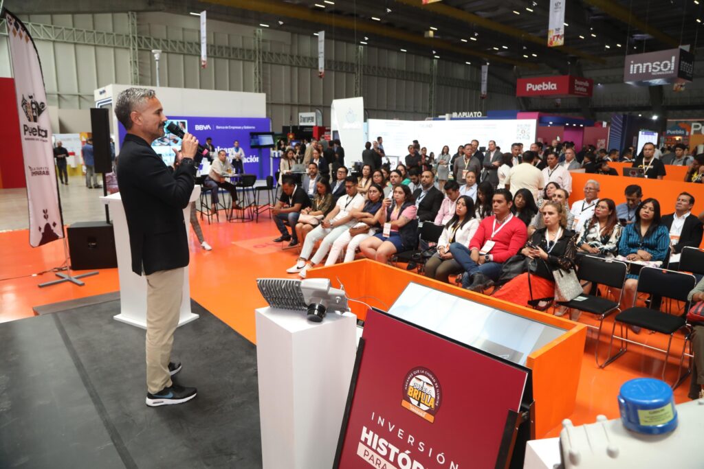 Gobierno de la Ciudad, Puebla Brilla, Smart City, Secretaría de Servicios Públicos, Clemente Gómez Medina