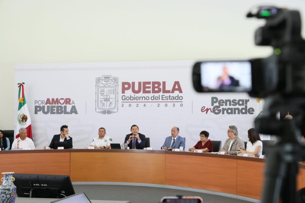 Gobierno del Estado, Alejandro Armenta, cablebús, ciclovías
