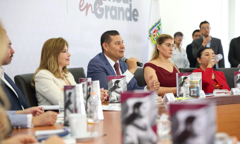 Gobierno de Puebla, Alejandro Armenta, cárteles del laudo y el despojo, Poder Judicial