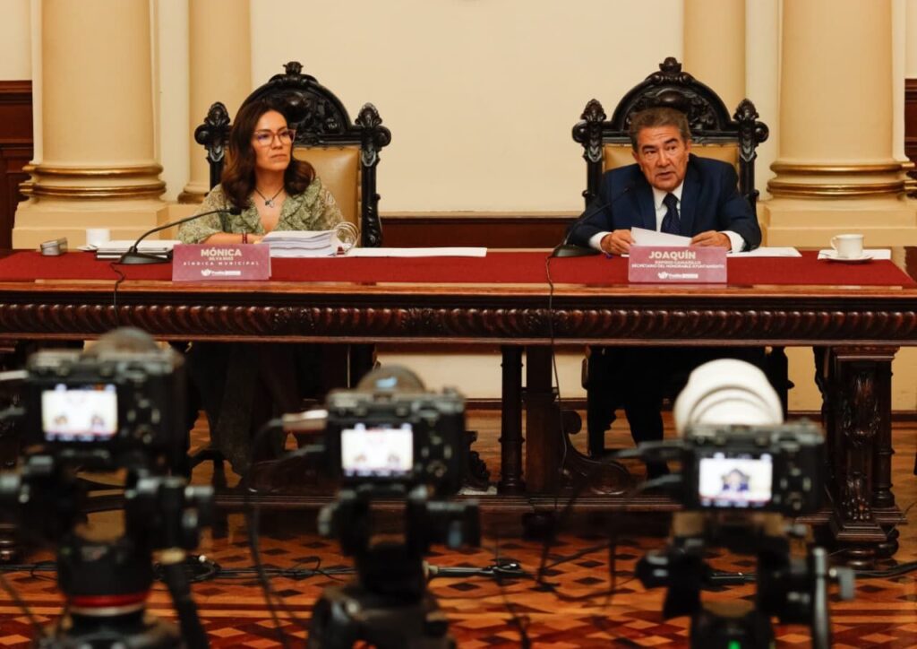 Consejo de Paz y Justicia Cívica, Cabildo de Puebla, sesión extraordinaria, Ayuntamiento de Puebla