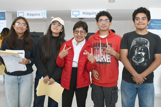 BUAP, Lilia Cedillo, DAE, inscripción
