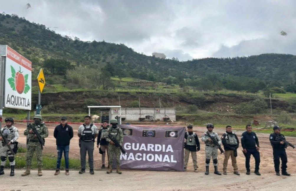 gasolinería clandestina, Aquixtla, clausura, Guardia Nacional, robo de combustible