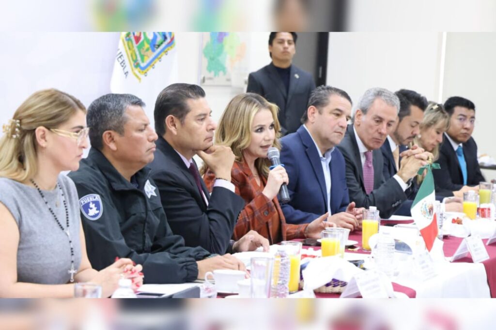 Gobierno de Puebla, cámaras empresariales, sociedad civil, gobernanza compartida