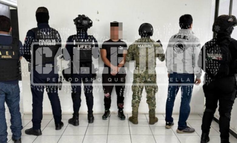 detenido, homicidio calificado, FGE, emplayados, Mercado 5 de Mayo, El Fede, Fuerza 2000, Mercado 5 de Mayo