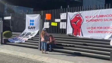 manifestación, trabajadores de confianza, SAT, movimiento nacional, incremento salarial