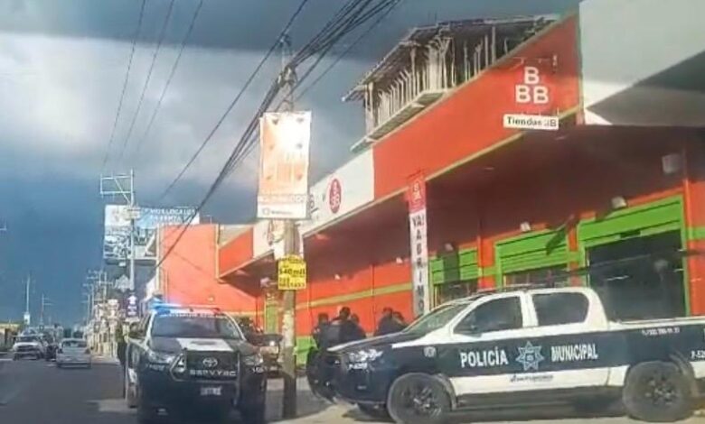 Cuautlancingo, Policía Municipal, robo a cuentahabiente, moto con reporte de robo