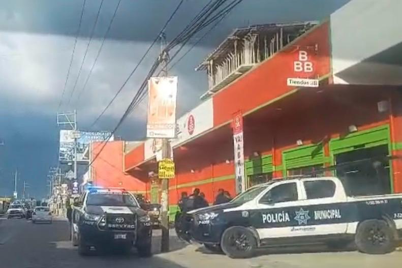 Cuautlancingo, Policía Municipal, robo a cuentahabiente, moto con reporte de robo