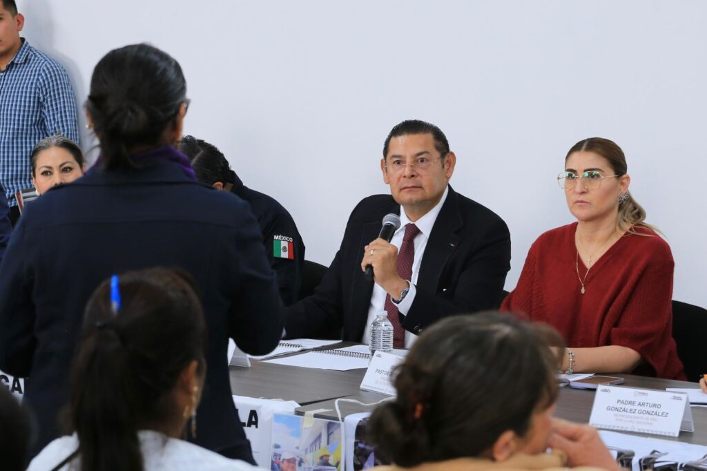 Gobierno de Puebla, madres buscadoras, colectivos, Voz de los Desaparecidos