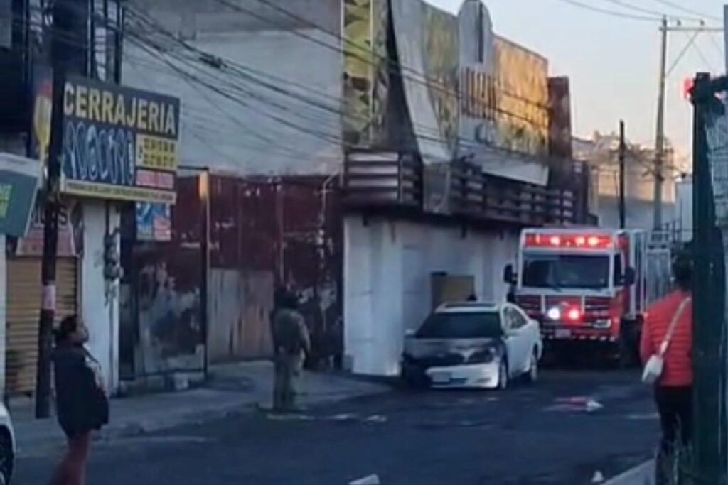 incendio, LaCoss, cobro de piso, cinco muertos, Popular Coatepec, FGE, investigaciones