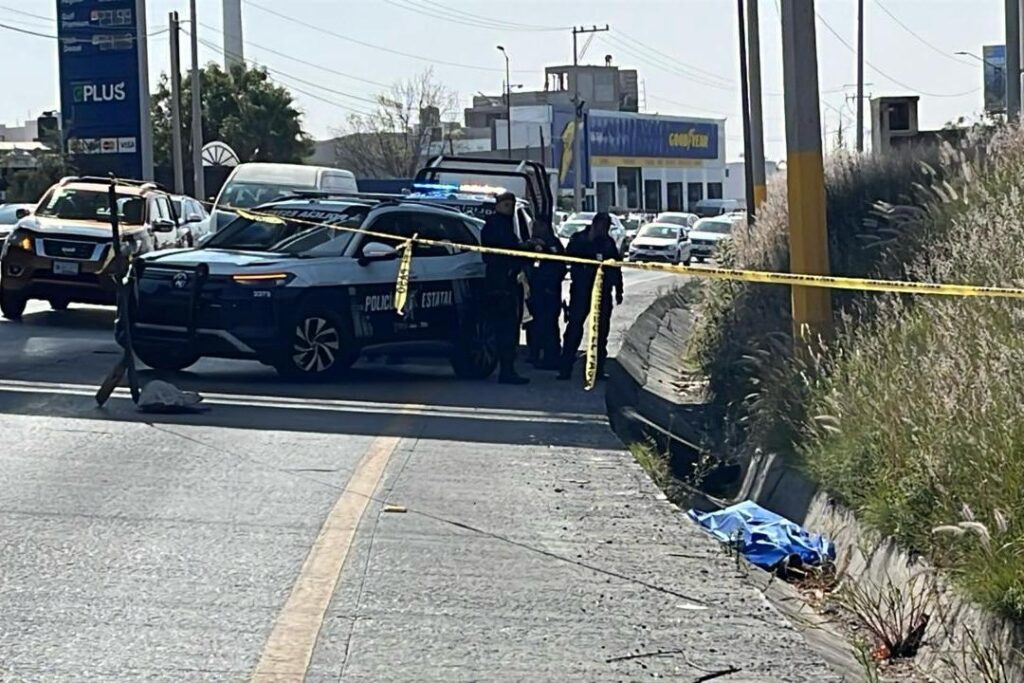 muerto, Periférico, Camino Real a Momoxpan, Explanada, FGE, SSP, diligencias