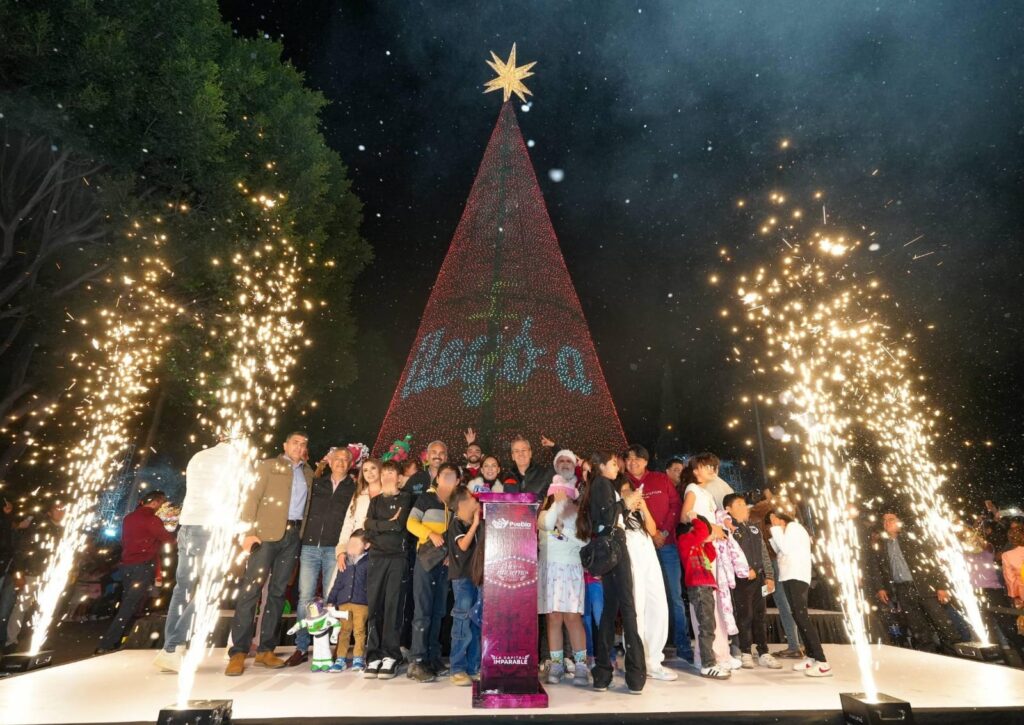 Gobierno de la Ciudad, encendido del árbol de Navidad, iluminación navideña, Pepe Chedraui