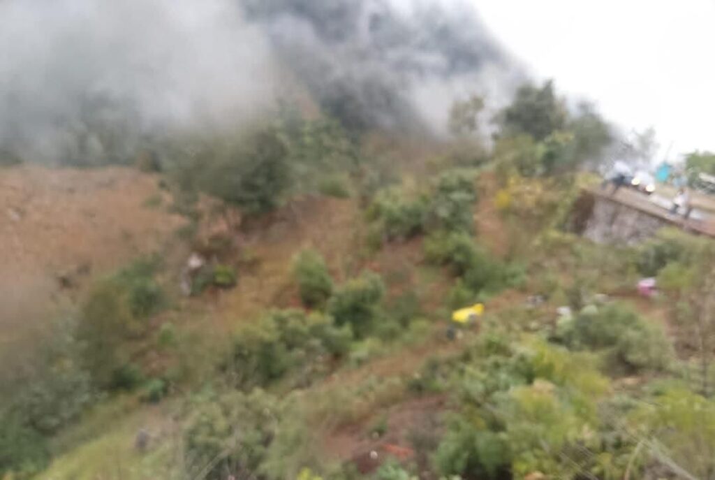 volcadura, Quimixtlán, cuerpos de emergencia, víctimas, Cuxapa, Chichiquila