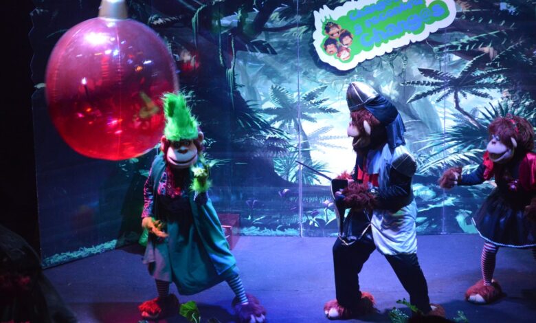 Gobierno de la Ciudad, obra, César y el monstruo de la Navidad