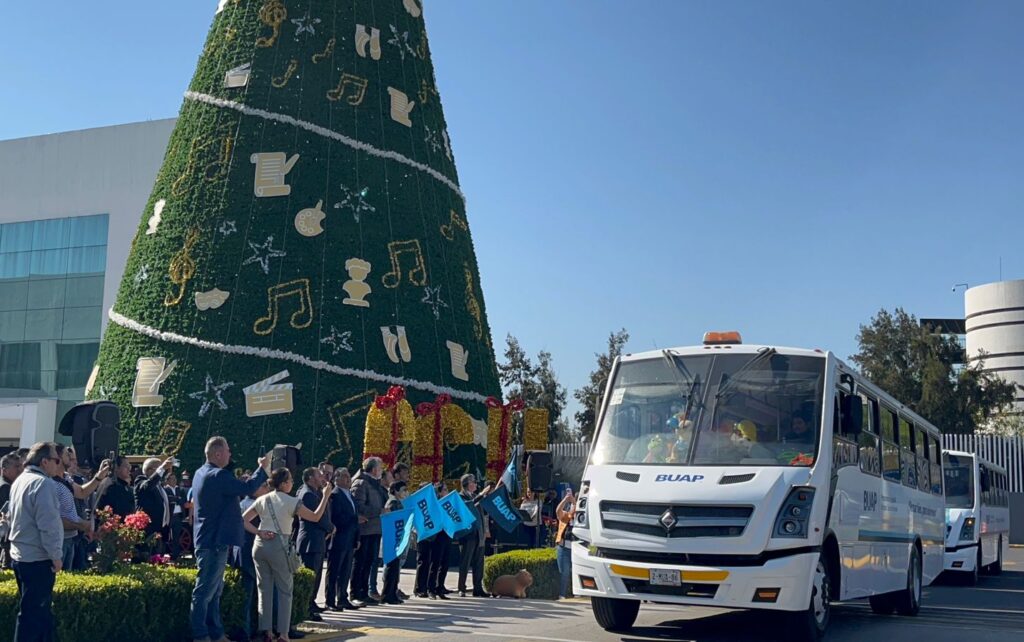 BUAP, Lilia Cedillo, juguetes, Reyes Magos, localidades marginadas, grupos vulnerables