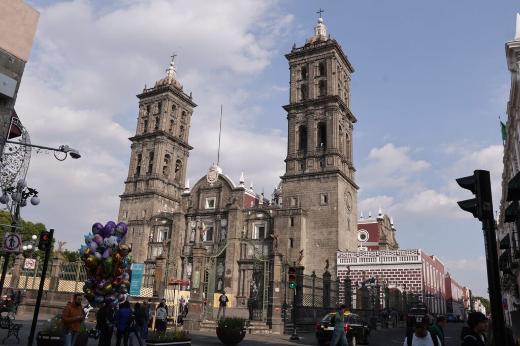 Gobierno de Puebla, Alejandro Armenta, Catedral, mantenimiento, rehabilitación