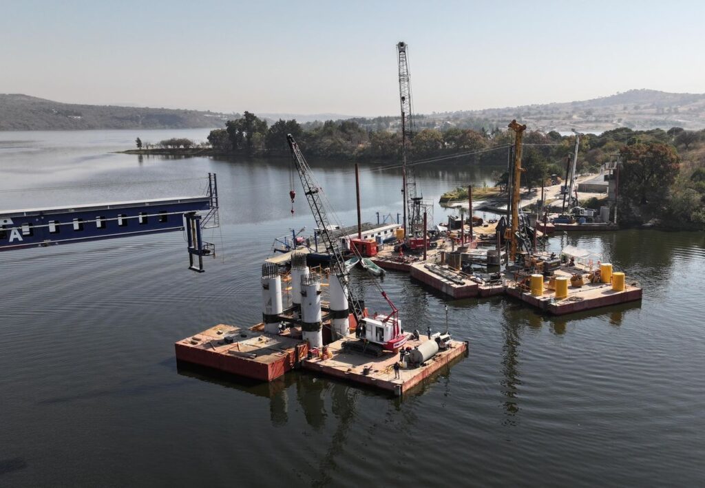 grúa, puente, San Baltazar Tetela, accidente, Infraestructura del Estado